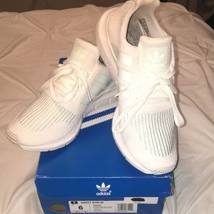 Adidas Swift Run